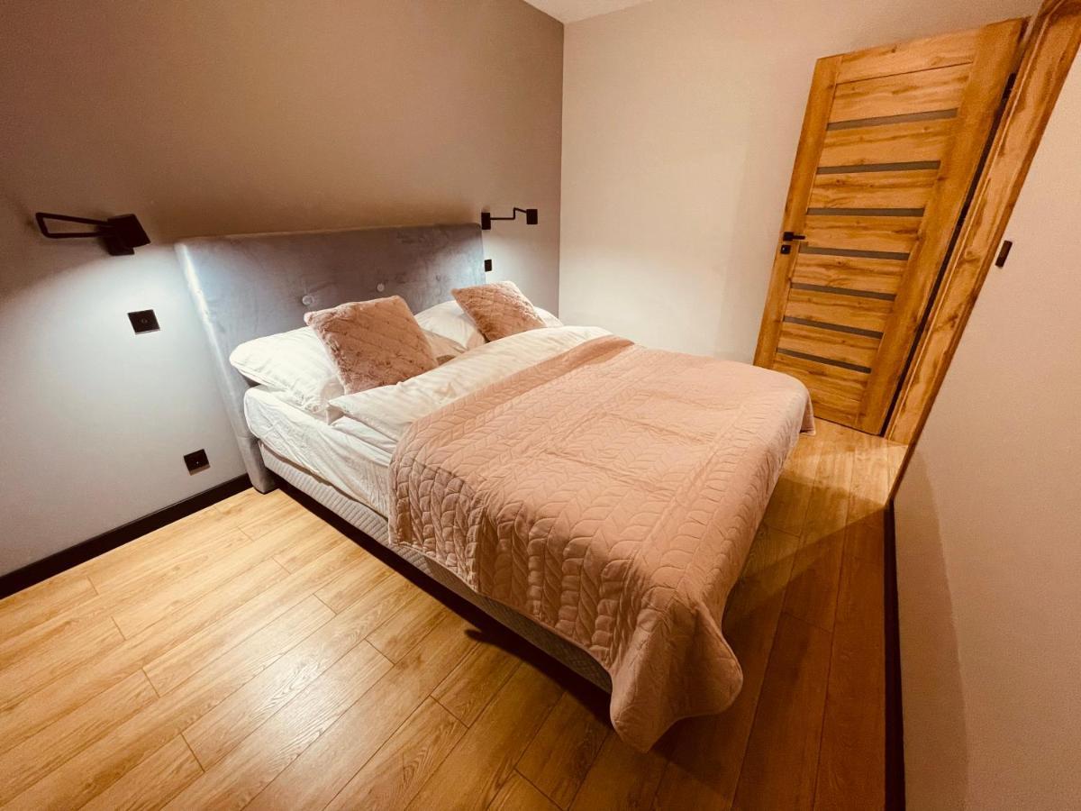 Kobiela Apartments Debowe Tarasy Катовице Екстериор снимка