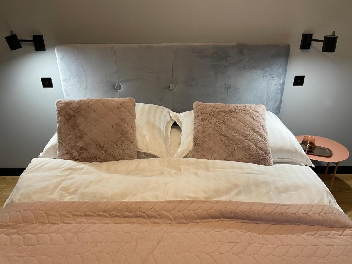Kobiela Apartments Debowe Tarasy Катовице Екстериор снимка
