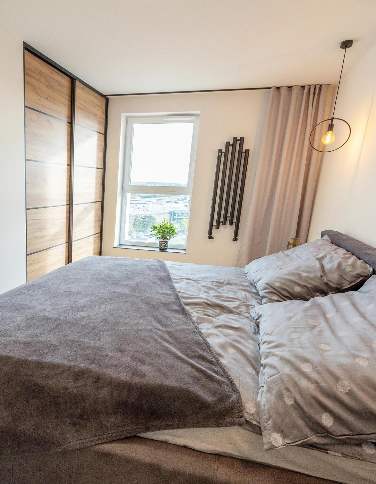 Kobiela Apartments Debowe Tarasy Катовице Екстериор снимка